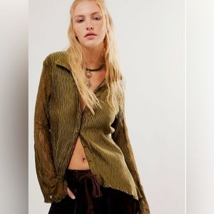 NWT, Free People Next Dimensions Button Down shirt. Size XS